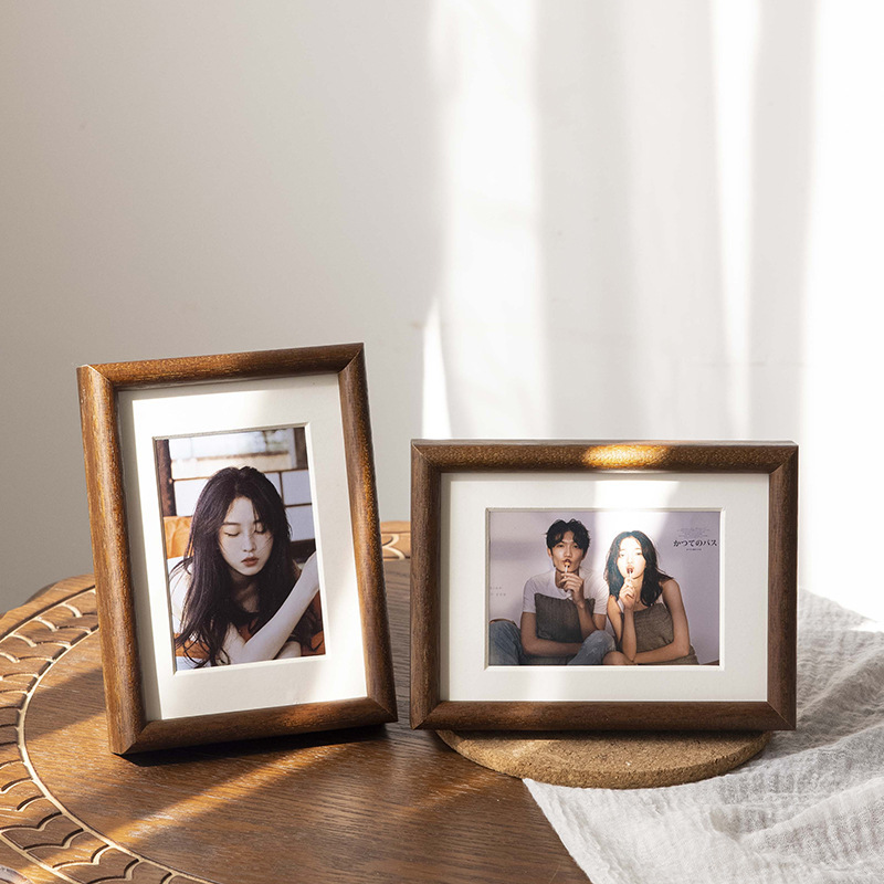 Solid wood photo frame set table walnut high-grade ornaments to wash photos to make 6-6 inch 7 couples wedding photo customization