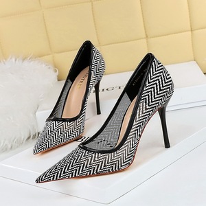 1963-3 European and American Fashion High Heels Women's Shoes Thin Heels High Heels Shallow Notched Pointed Sexy Me