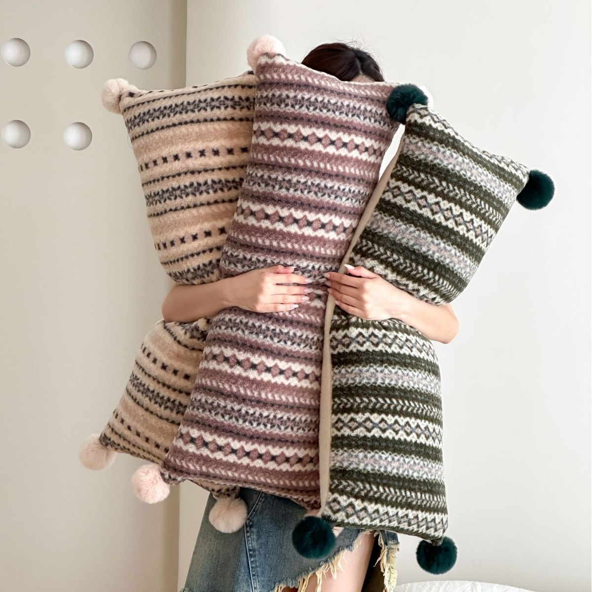 Bionic Wool Velvet Pillow, Autumn and Winter Pillow, Long Pillow, Warm Bedside Waist Pillow, Pregnant Woman Pillow, Leg Pillow