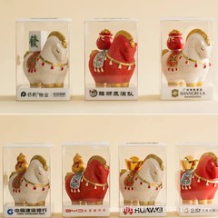 新しい中国風のすぐにお金がもらえるオフィスボスのデスク装飾、すぐに成功する装飾品、新しい中国風の馬の陶器工芸品