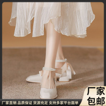 断码清仓特价浅口方头粗跟矮跟单鞋女款丝带蝴蝶结伴娘鞋中跟鞋子