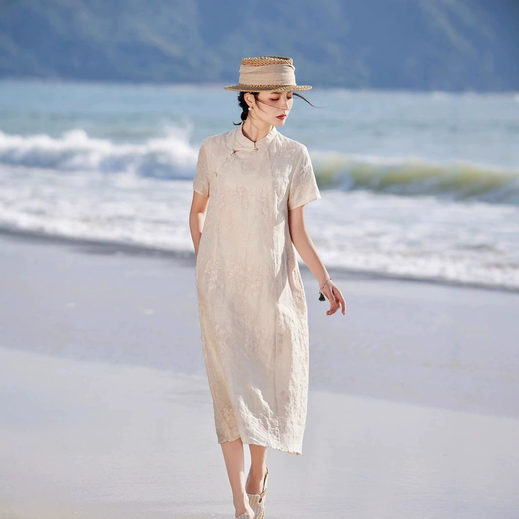 Лето 2025, оригинальная новая женская одежда, легкое китайское платье с короткими рукавами и вышивкой Ramie, Cheongsam с воротником-стойкой