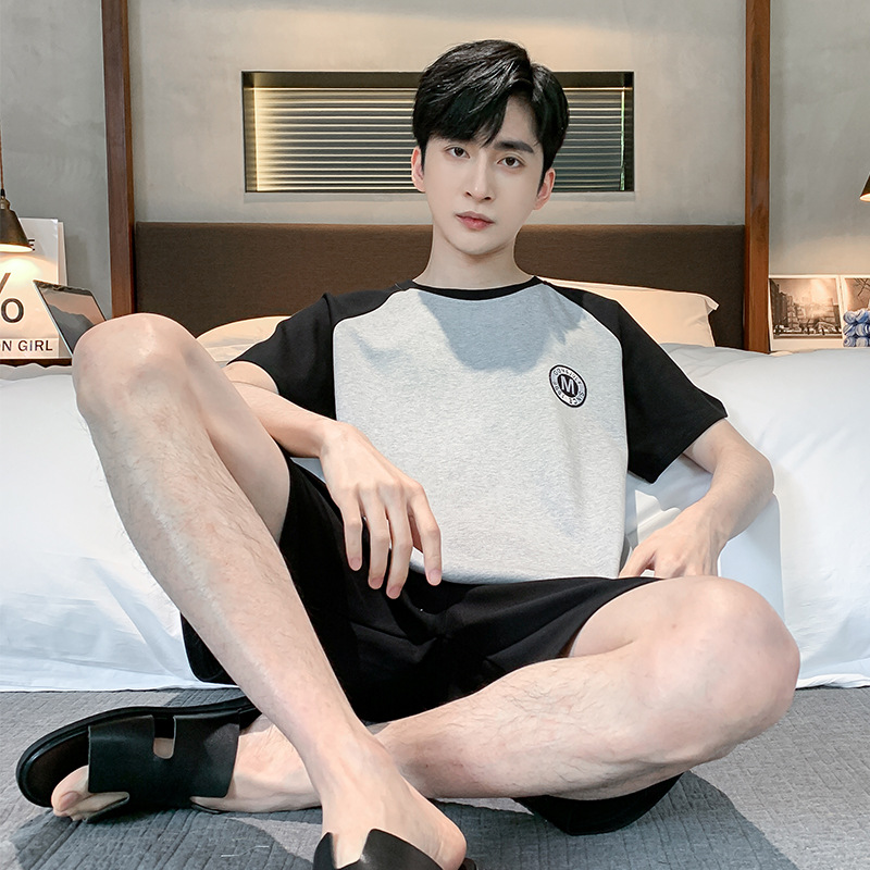 Pijamas de hombre de verano de algodón de manga corta con un cuello redondo engordado para aumentar el tamaño de la ropa de casa de verano conjunto delgado