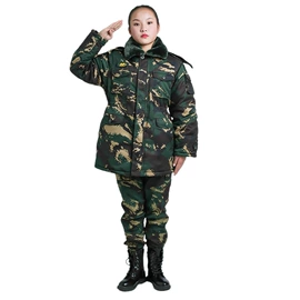 迷彩服;学生军训服;战术靴