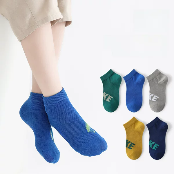 Boys' Socks, Summer Thin Style, Medium and Large Children's Student Sports Seamless Cotton Socks, Mesh Breathable Spring and Summer Children's Short Socks