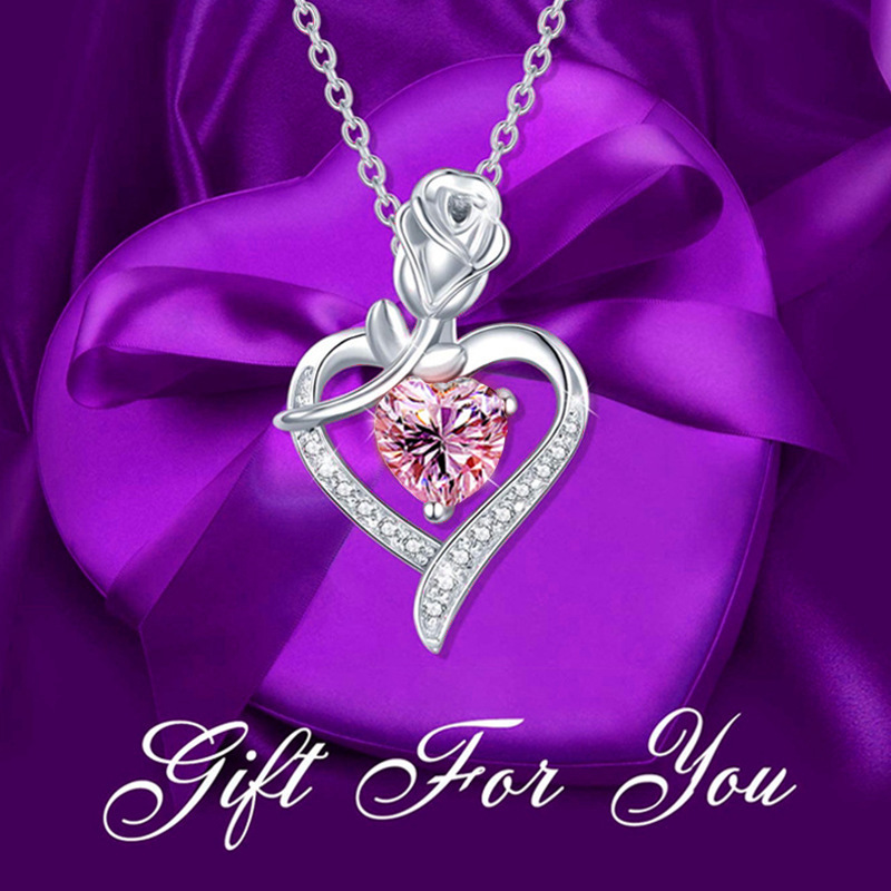 Rose Heart Diamond Pendant Necklace Close-up