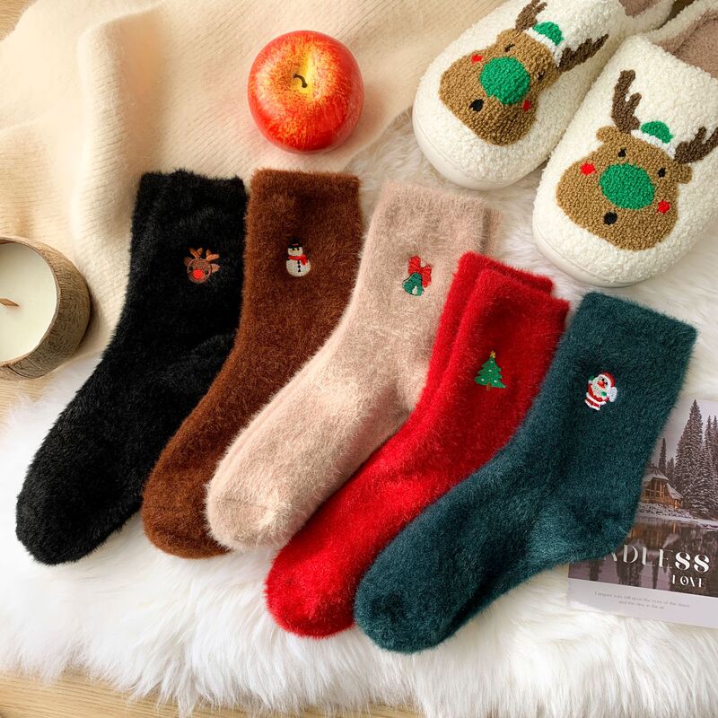 冬の靴下の女性の刺繍のぬいぐるみのクリスマスの靴下の雪だるまのサンタクロースのクリスマスの要素の中筒の靴下の保温の靴下|undefined