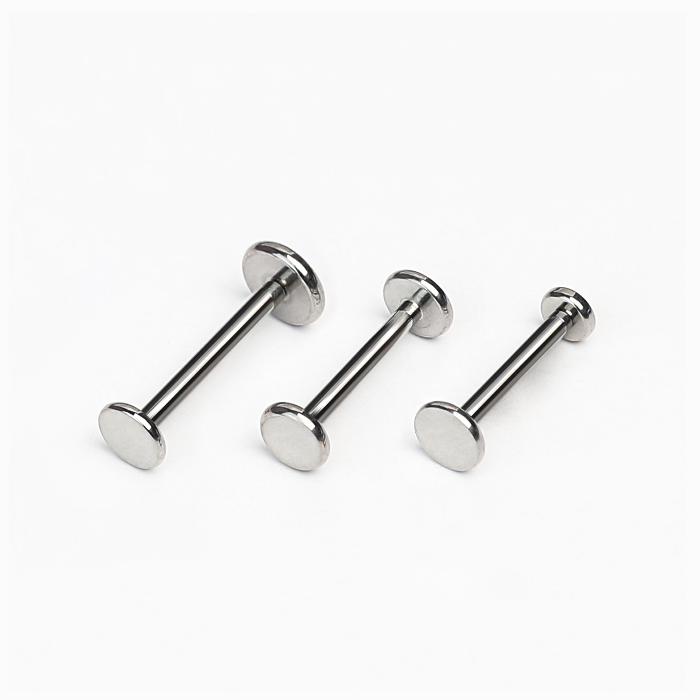 Pointed titanium steel lip stud product view