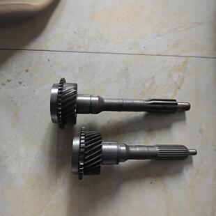 Isuzu Car Transmission One-Axis Quality First-Class Product