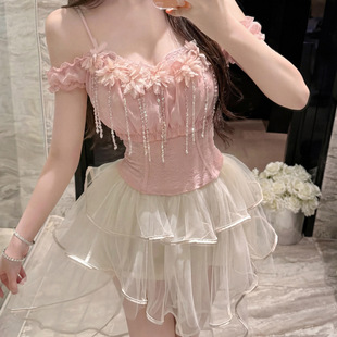 ��Ů�L��ɫ���K���b���w����Ĩ�ص������²�Ҏ�t��β����W��ȹŮ
