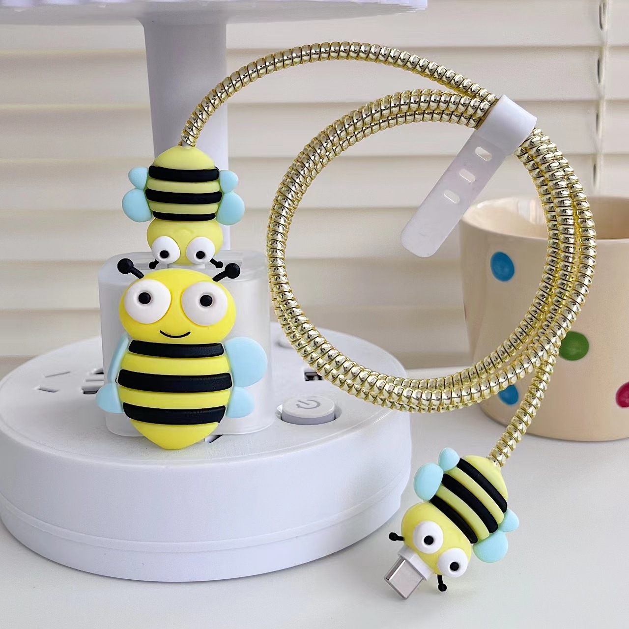 80g Weight Usb cable protection sleeve Classification PVC, Tpu Material Animal, Cartoon Pattern Cute Style Sunflower Iphone 20w Charger Data Cable Anti-break Protective Cover 11
