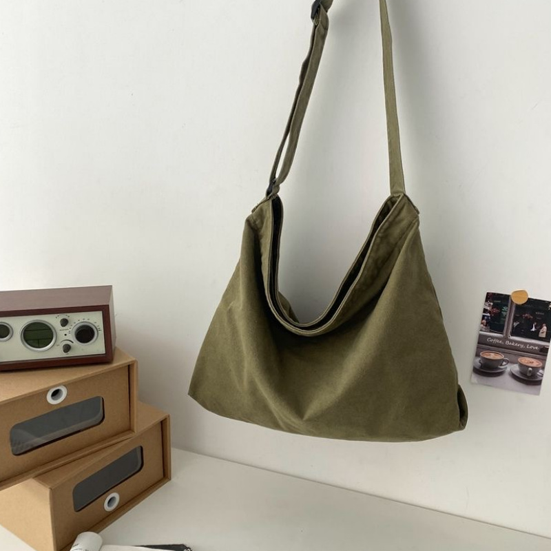 Women's large-capacity crossbody canvas bag, new Japanese style, solid color versatile shoulder bag, simple ins-style student backpack for class