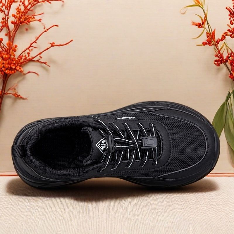 Plus-Size Widened Shoes for Elderly Men, Spring and Autumn Style, Non-Slip Walking Shoes for Middle-Aged and Elderly, Suitable for Swollen Feet, Large Feet, and Loose Fit Dad Shoes