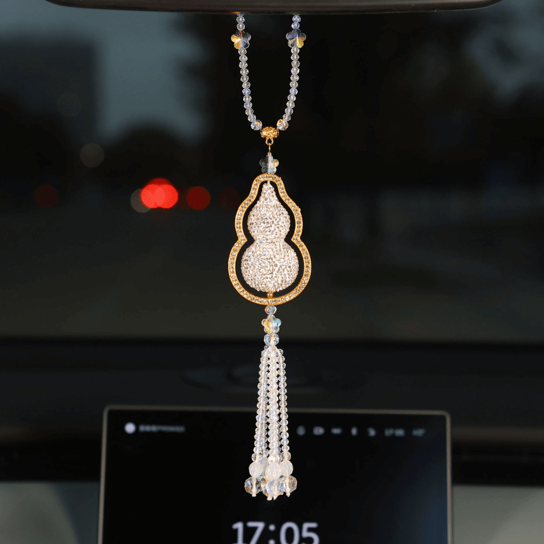 Colgante de calabaza con diamantes ligeros de lujo para automóviles colgante de calabaza sensación de decoración interior de automóviles colgante de espejo retrovisor de automóvil mujer