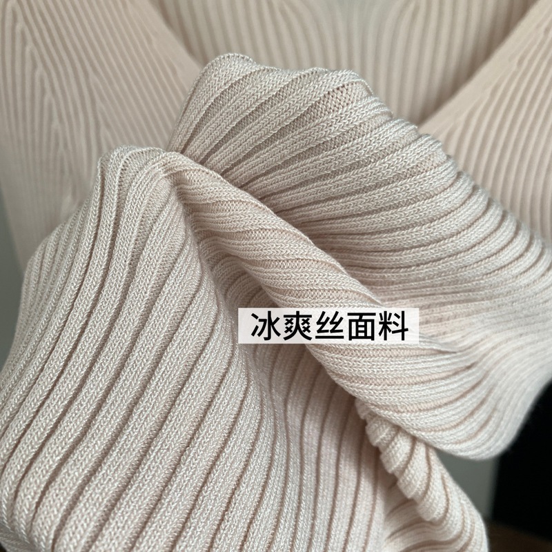 famouswang2025年早秋季新款温温柔柔多穿v领显瘦长袖针织打底衫|undefined