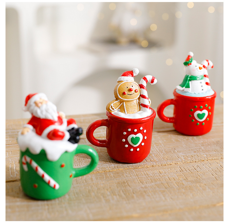 Santa Claus Resin Figurine – Handcrafted Christmas Decoration, Festive Tabletop Display & Gift For Home/Office (Set Of 3, 10cm Tall)​_voghion.com