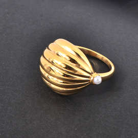 法式光面设计款不掉色小众个性不锈钢指环贝壳造型微镶仿珍珠戒指