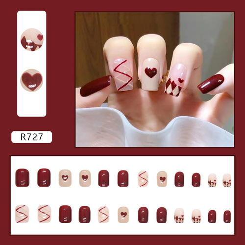 Love sweet girl temperament manicure ins minimalist style white fake nails free of engraving and grinding finished products wholesale wearable nails
