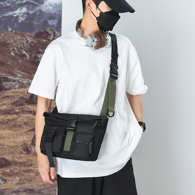 Japanese trend one-shoulder bag for leisure for work and office