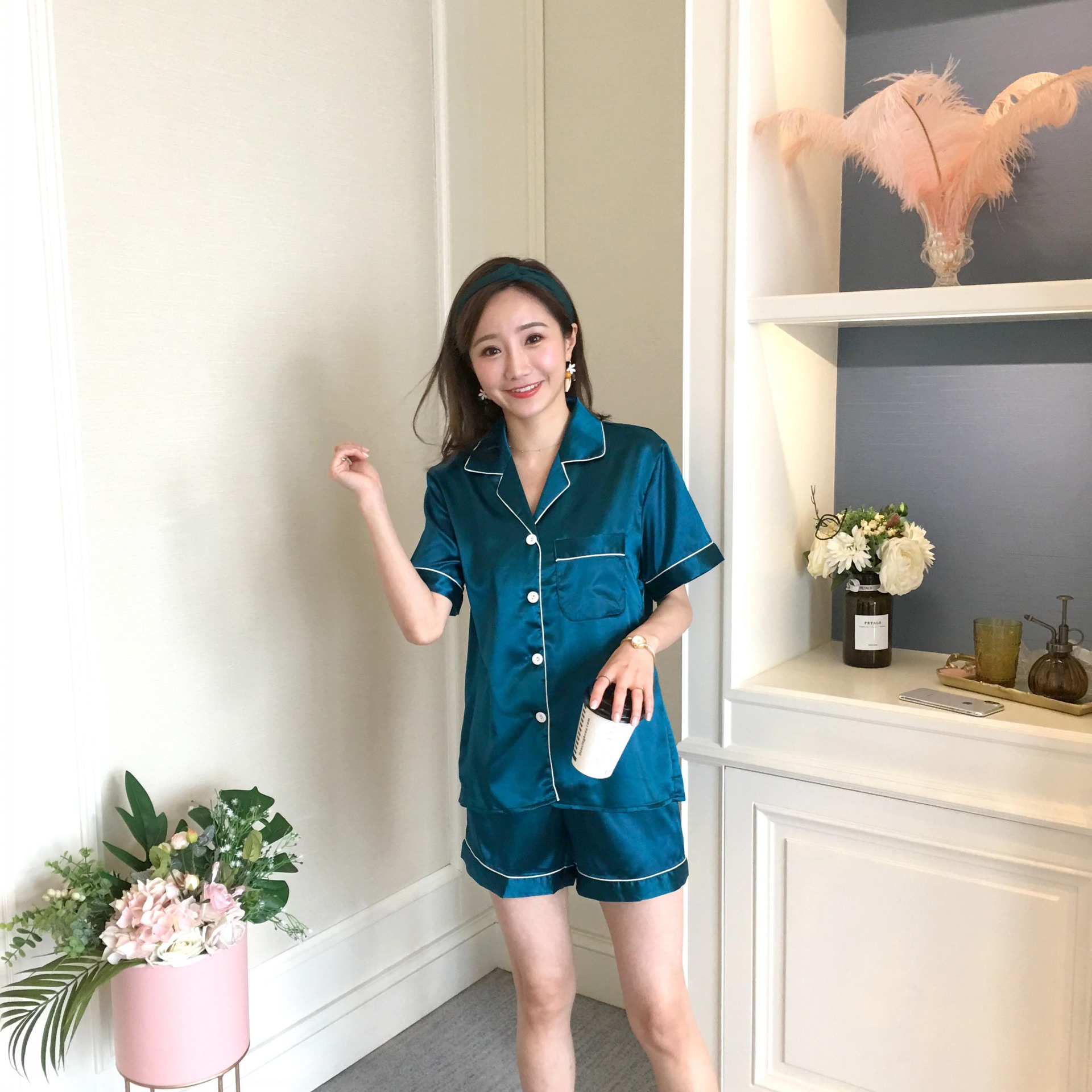 028 # 레이크 블루