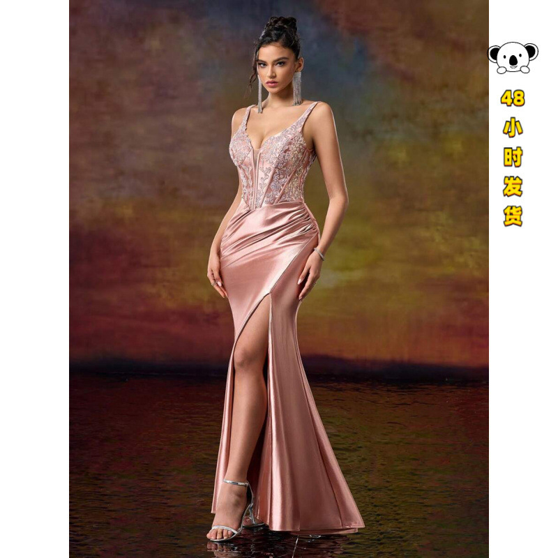 P 44789 Sequin Mermaid Gown Sequin fish tail evening dress P 44789 Sequin Mermaid Gown Sequin fish tail evening dress