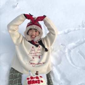 甜美可爱小猫针织刺绣圣诞新年氛围感毛衣新款慵懒风宽松甜酷上衣