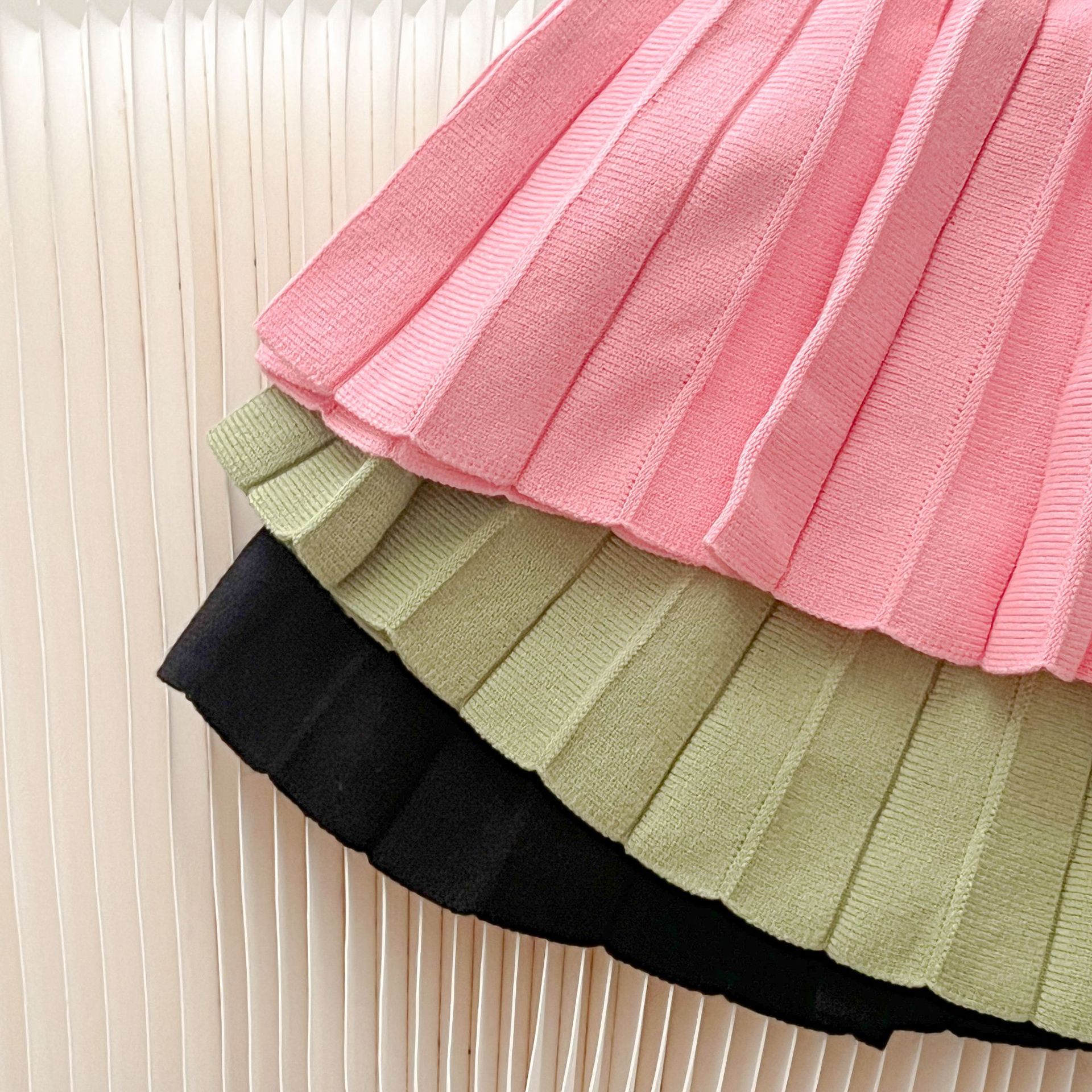 JINYONG 2024 New Autumn and Winter Knitted Girl's Small Fragrant Style Set Skirt_voghion.com
