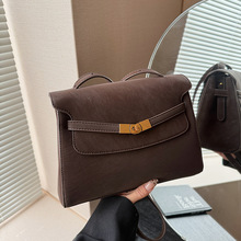 ���Q�߼���С������Ů2025�¿��ﶬ�r��ͨ��б������s�ٴ�μ��