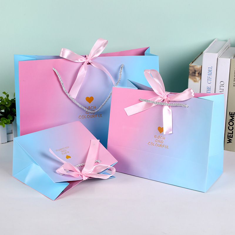ins风礼品袋简约粉蓝渐变纸袋服装店手提袋节日礼物袋批发渐变色