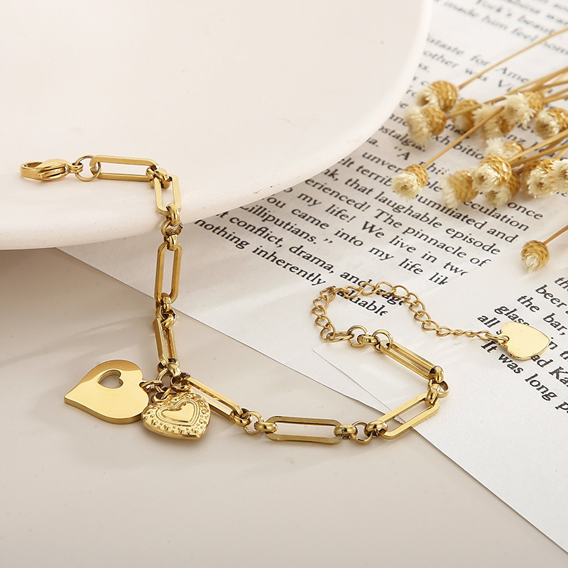 304 Stainless Steel Pendant Material Bracelets Classification 304 Stainless Steel Chain Material Elegant Heart Shape Titanium Steel Plating Bracelets