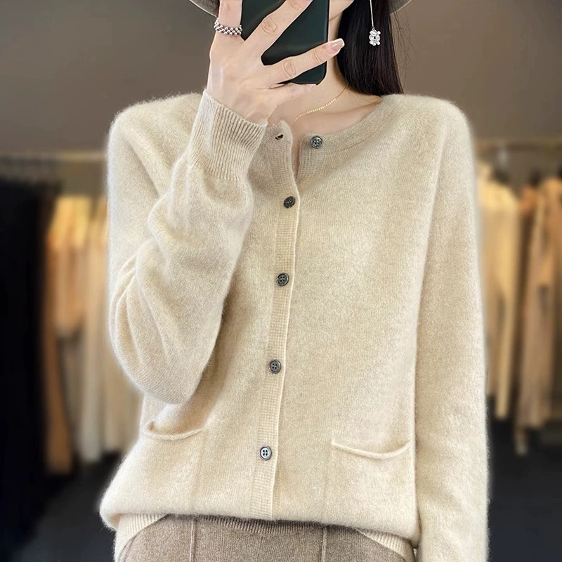 2024 весна и осень новый вязаный кардиган с круглым вырезом Женское пальто однотонное с длинным рукавом Универсальный темпераментный свитер верхняя база