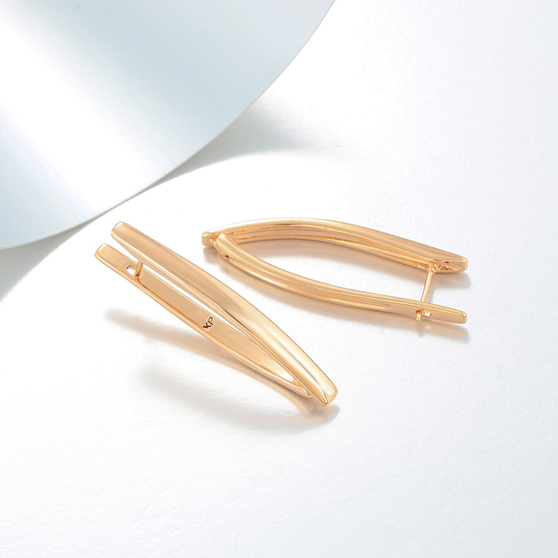 Pendientes de Hebilla en Forma de V de Aleación Chapado en 18K para Mujer