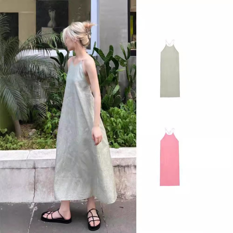 [Clearout, Non-Returnable] Sexy Backless Dress, Light and Thin Suspenders, Braided Shoulder Straps, Super Beautiful Two-Color Long