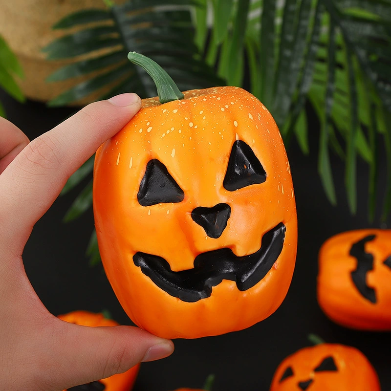Cross-border e-commerce hot-selling Christmas pumpkin imitation white pumpkin plastic fake pumpkin Halloween mall scene decoration