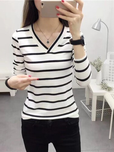 2025 spring new large-size all-matching bottoming shirt, women's T-shirt, loose Korean striped collar, women's dress