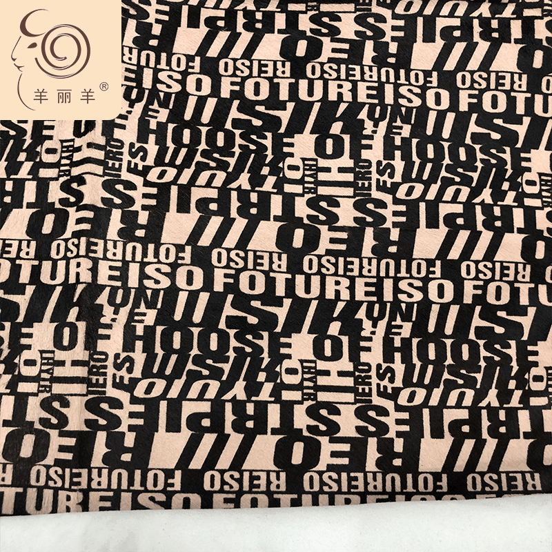 厂家新款牛皮革字母胎牛毛服装鞋子箱包皮料皮毛一体现货皮革批发