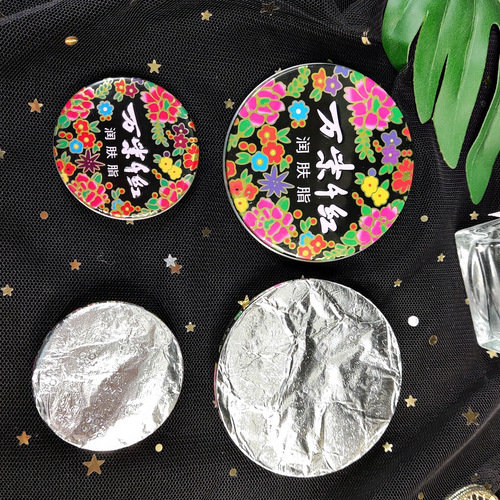 Nationalemerchandise A Thousand Colors and Red Radiance Hand Cream in Iron Box Snowflake Cream Anti-Crack Moisturizing Hand Cream Skincare Face Cream