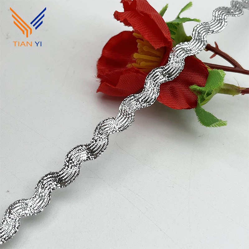 3-5mm de oro y plata onda borde curvo en forma de S cortina de la cinta de encaje ropa de los niños accesorios de la boda accesorios de vestir DIY