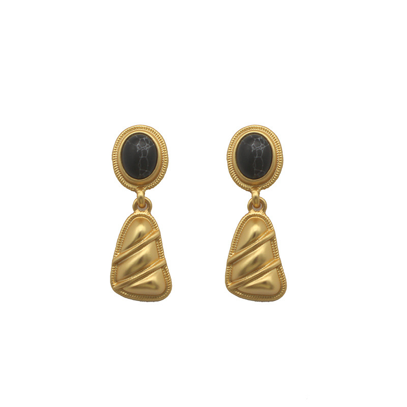 Set collana e orecchini con pietre in oro vintage geometrico_voghion.com