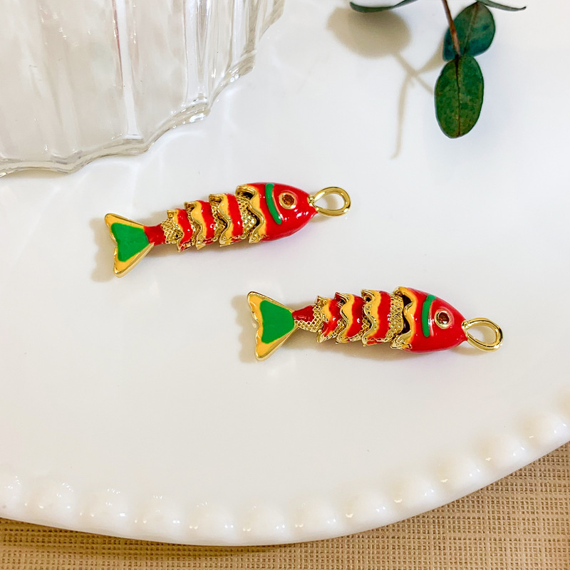 ペンダントヨーロッパとアメリカの夏のオーシャンシリーズカラフルな魚のネックレスペンダントパーソナライズされたファッションハイエンド金魚ジュエリーアクセサリー|undefined