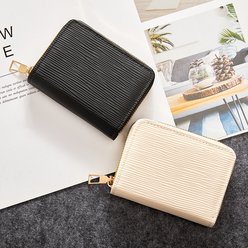 Monedero corrugado de agua corto para mujer transfronteriza japonesa 2024 billetera pequeña con cremallera bolso de mano corto bolso de moneda