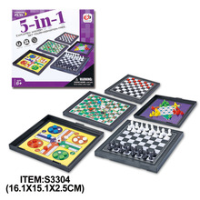 厂家直销跨境产品益智儿童游戏5合1磁性游戏棋国际象棋蛇棋飞行棋