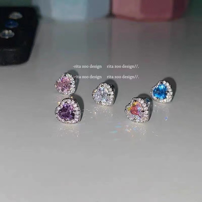 Sparkling Diamond Heart Earrings In Titanium Steel For Women_voghion.com