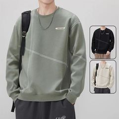 男性のスウェットは2025春と秋の新型のファッションに合わせて丸首の長袖の服を着ます。