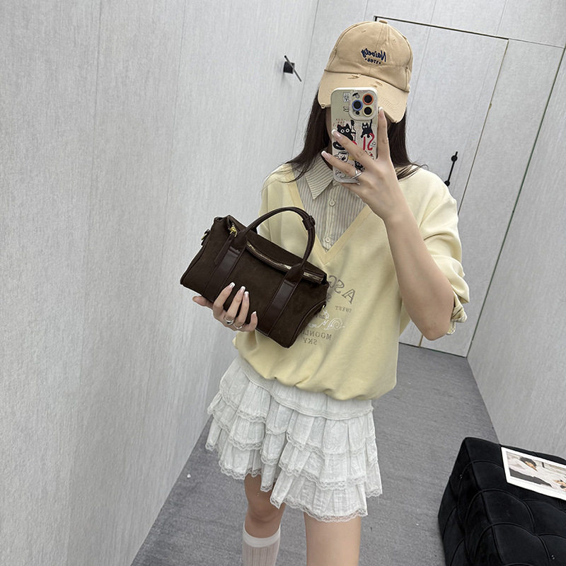 Túi đeo chéo nữ cỡ lớn chất liệu da lộn nhám, kiểu dáng thanh lịch, có thể đeo vai hoặc cầm tay — Rượu vang đỏ, Sâu, màu cà phê, màu nâu chi tiết 27