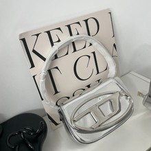 清仓帅气包包23新款大D五金牛皮叮当包潮流时尚手提女包斜挎包