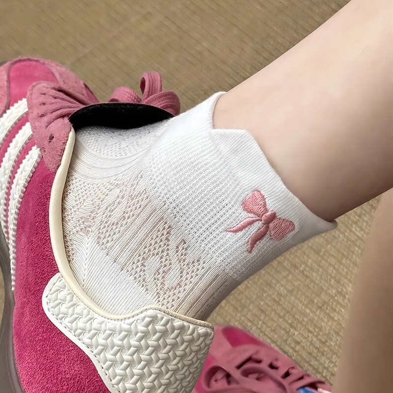 Japanese cute bow socks ladies summer thin breathable hollow mesh short socks ballet wind socks wholesale