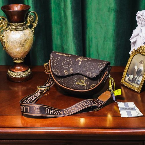 Saddle bag new PU single shoulder crossbody elegant women's bag Japanese and Korean style small bag factory wholesale foreign trade export cross-border 