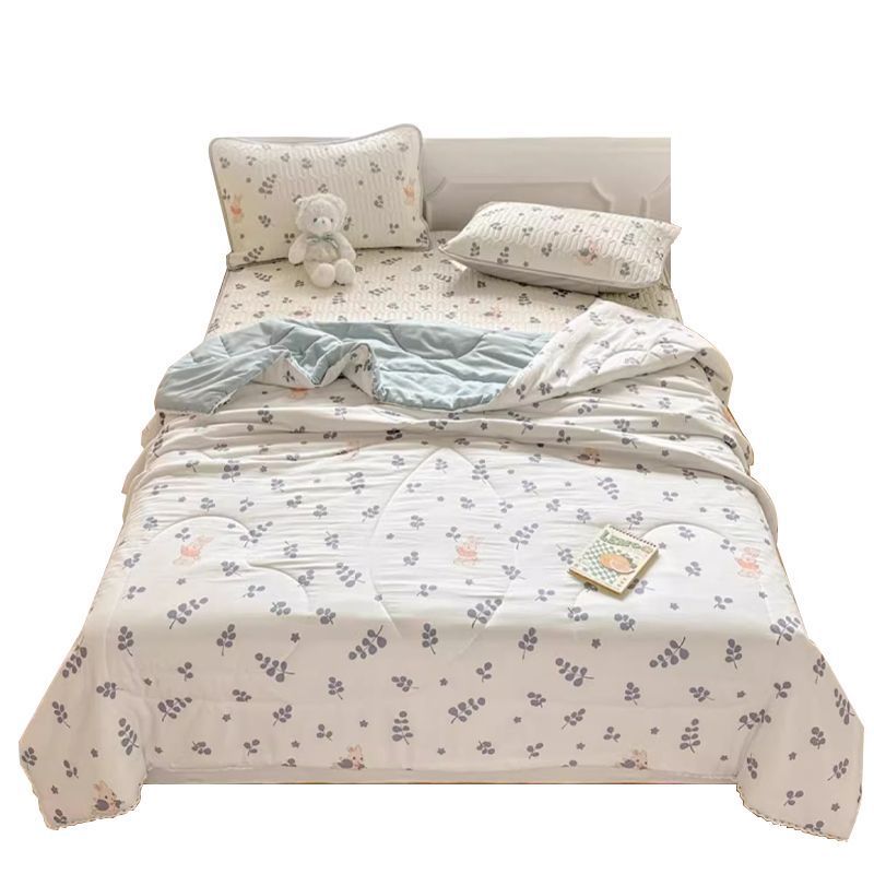 Estera de látex de seda de hielo de verano Juego de cuatro piezas de edredón fresco de verano 2025 nuevo edredón de aire acondicionado cama de dormitorio juego de cuatro piezas de edredón de verano