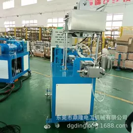 塑料挤出机;橡胶挤出机;塑料管材设备